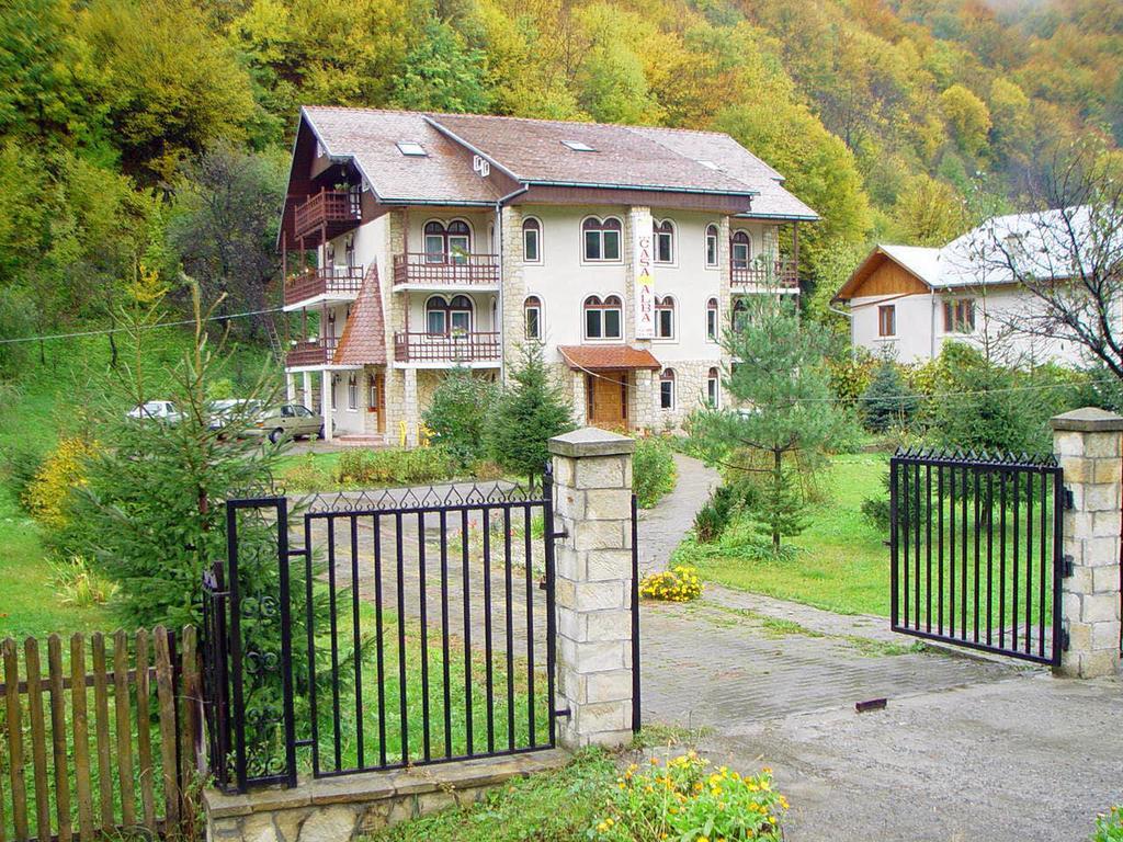 Pension Casa Alba Slănic-Moldova Esterno foto