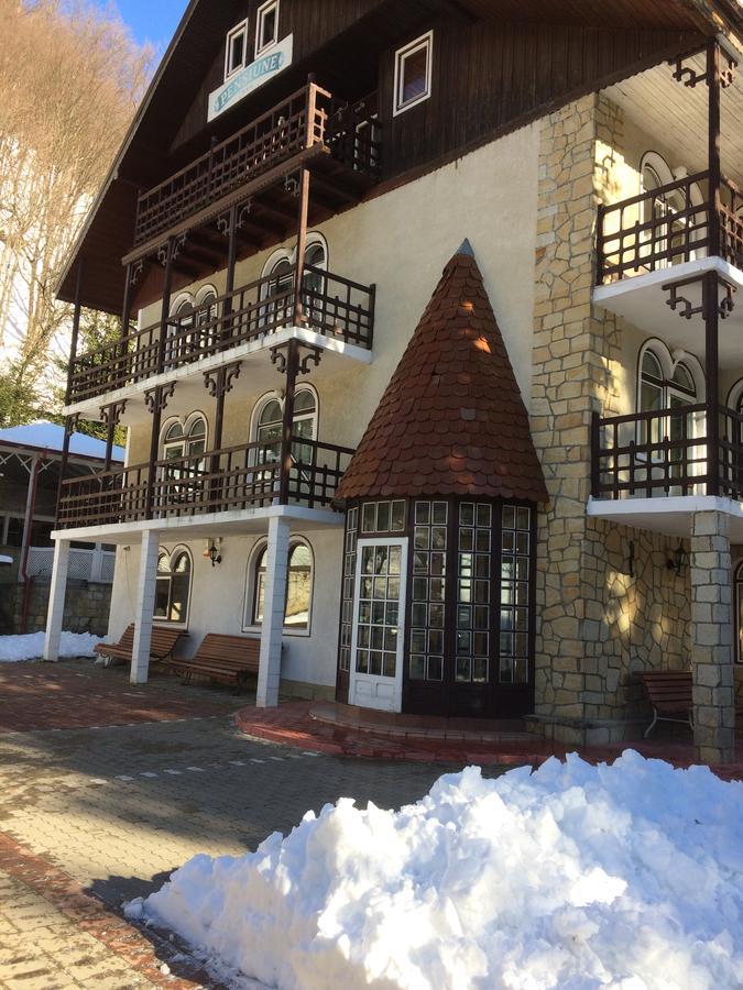 Pension Casa Alba Slănic-Moldova Esterno foto